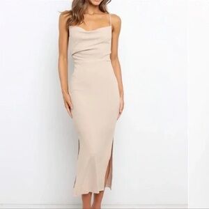 NWT Women’s Petal & Pup Ribbed Beige Xanthia Midi Dress (2)